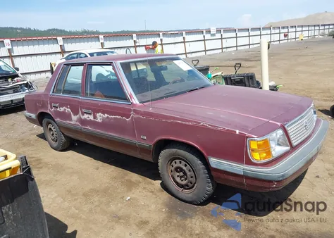 1989 Plymouth Reliant Le z USA, uszkodzony, nr VIN 3P3BK46DXKT973073